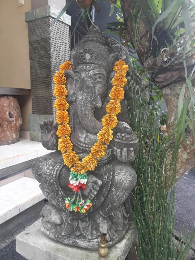 Adi House Homestay Ubud Extérieur photo