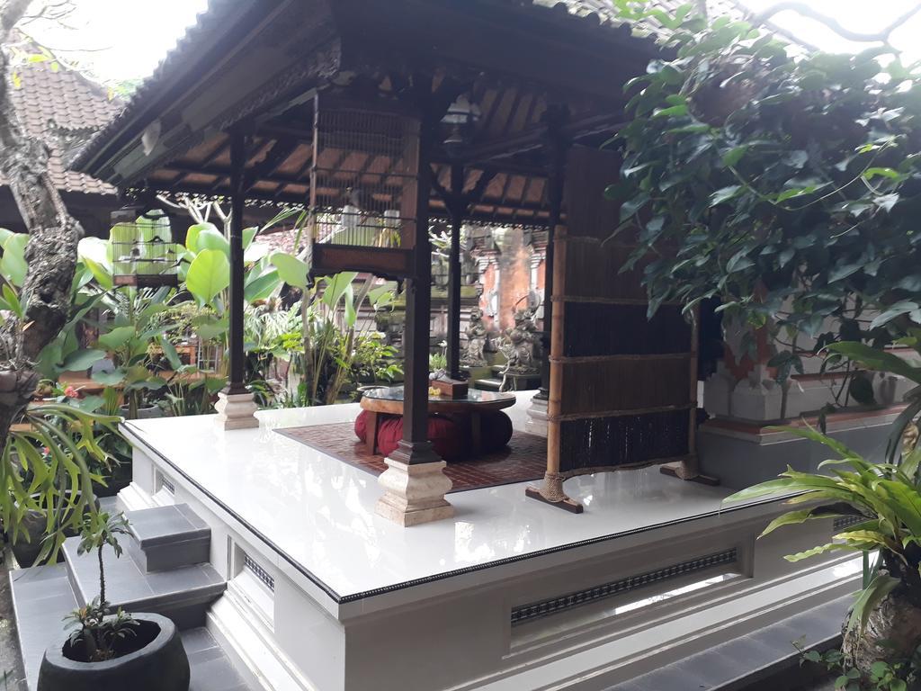 Adi House Homestay Ubud Extérieur photo