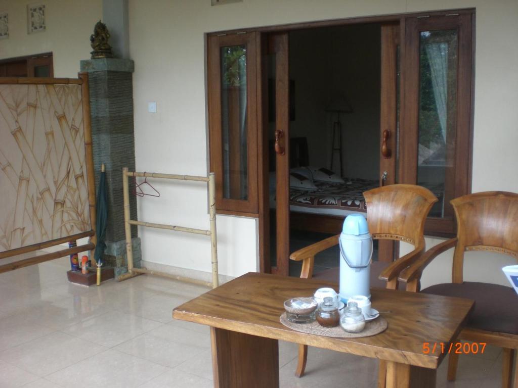 Adi House Homestay Ubud Extérieur photo
