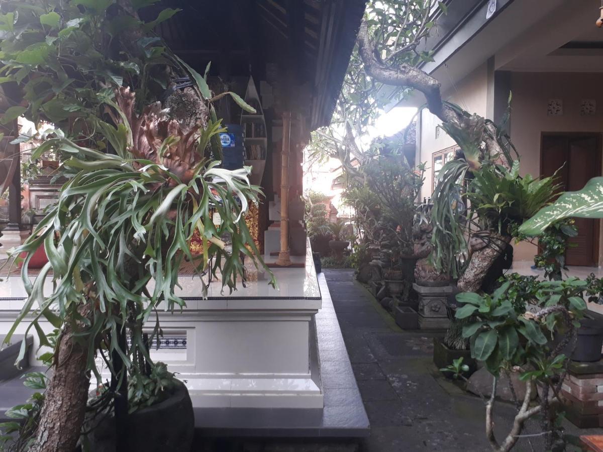 Adi House Homestay Ubud Extérieur photo